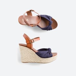Mia navy blue wedges. Size 8. Stitch fix